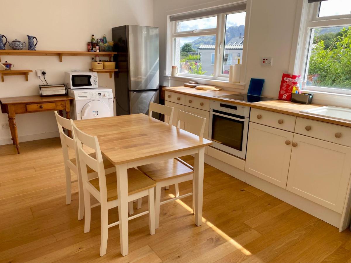 The Sheiling Holiday Home With Gorgeous Views Over The Isles Arisaig Zewnętrze zdjęcie