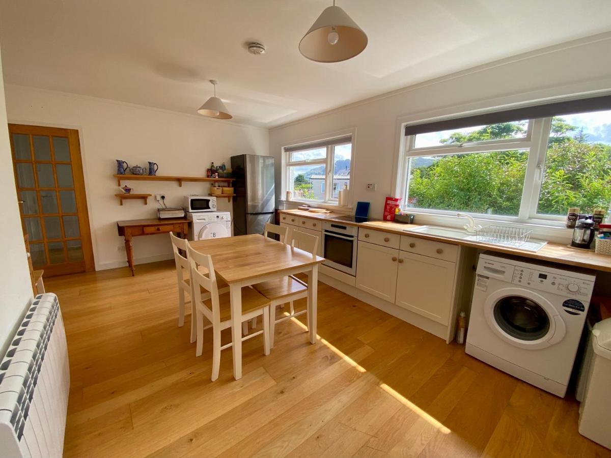 The Sheiling Holiday Home With Gorgeous Views Over The Isles Arisaig Zewnętrze zdjęcie